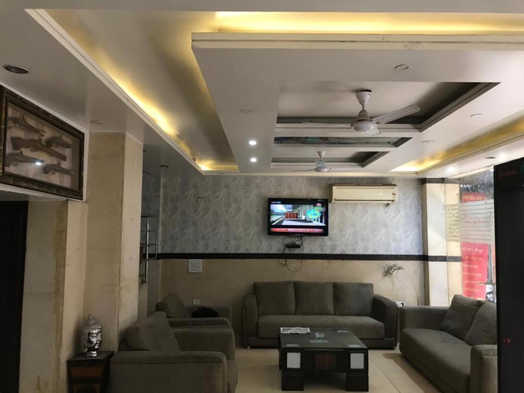 Adb Rooms Udhav Palace Nuova Delhi Esterno foto