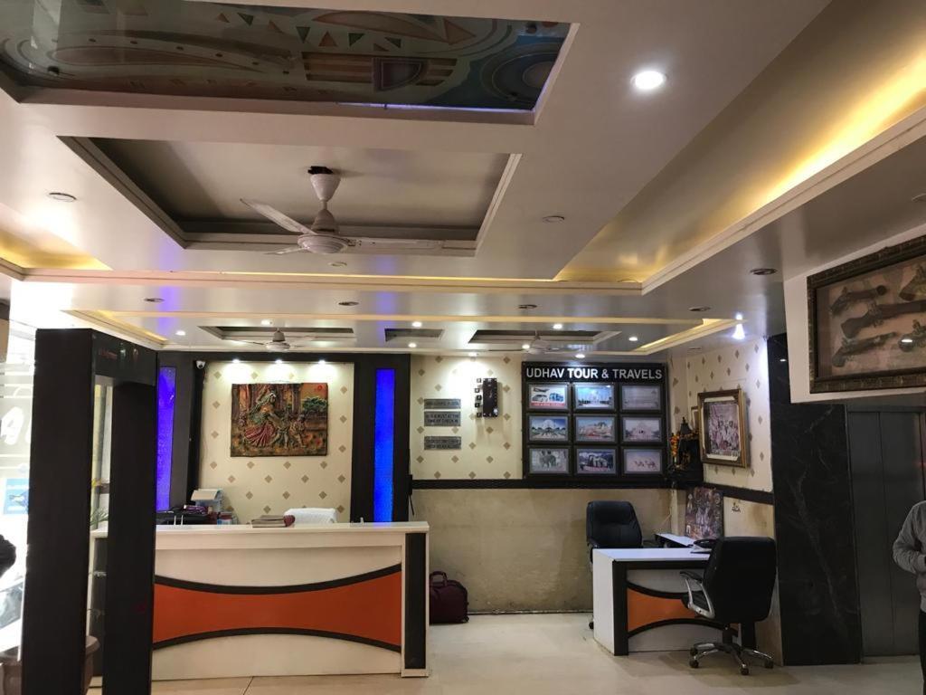 Adb Rooms Udhav Palace Nuova Delhi Esterno foto